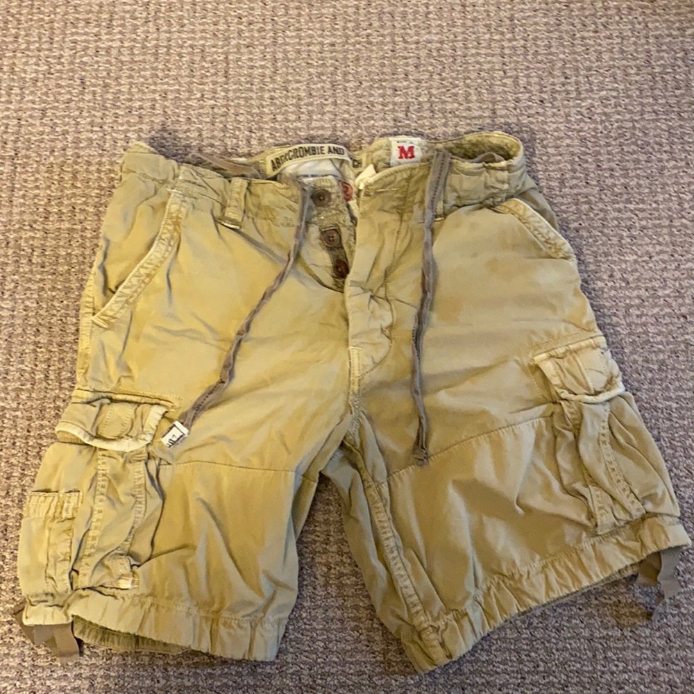Abercrombie Cargo shorts Medium